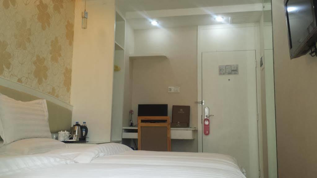 Xinghe Boutique Hotel Guangzhou Bus Station Branch Екстер'єр фото