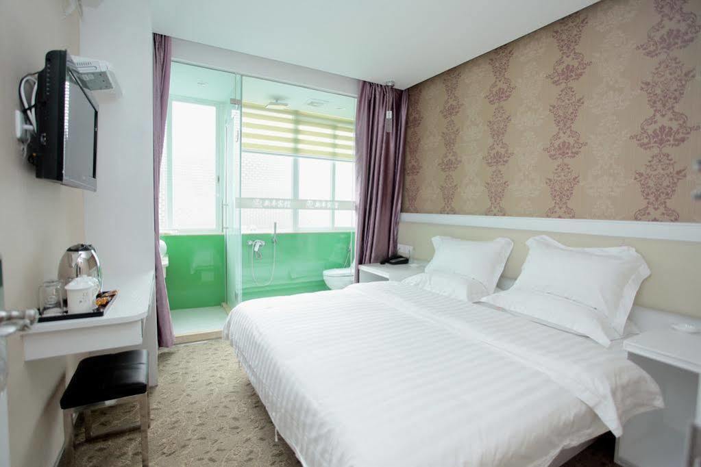 Xinghe Boutique Hotel Guangzhou Bus Station Branch Екстер'єр фото
