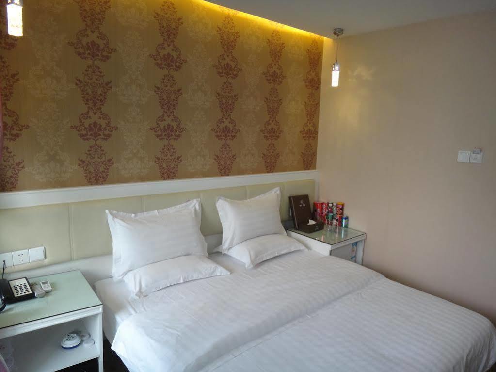 Xinghe Boutique Hotel Guangzhou Bus Station Branch Екстер'єр фото